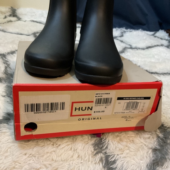 Hunter Black Refined Chelsea Boots - Picture 1 of 4